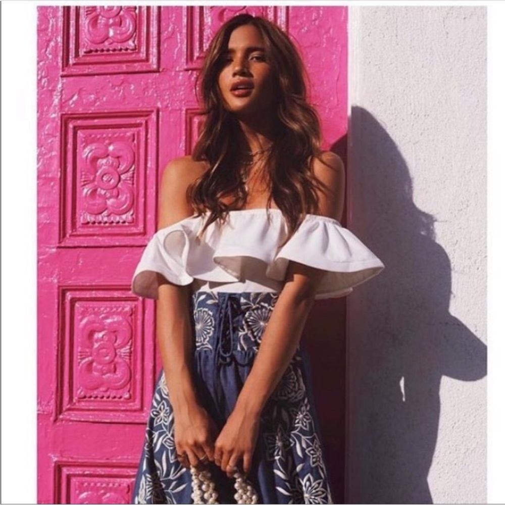 Misa white off the shoulder ruffle bodysuit size S